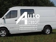 Оригинальный (цельный) уплотнитель (102,  107) на Mercedes Sprinter 