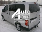 Задний салон,  левое стекло на Nissan NV200