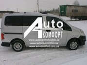 Передний салон,  правое стекло на Nissan NV200 