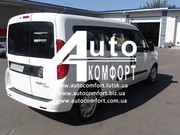 Задний салон,  правое окно,  длинная база {original} на Fiat Doblo 2010