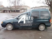 Передний салон,  левое окно на автомобиль VW Caddy,  Siat Inka (97-03