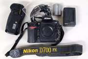 Nikon D700+ полный комплект (срочно)